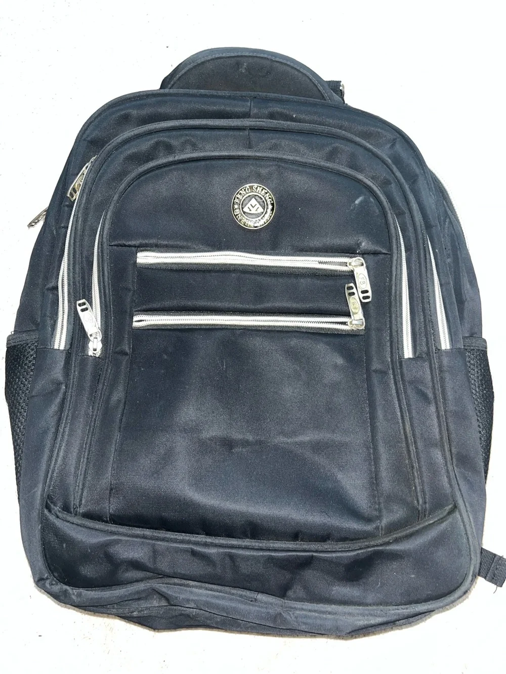 Black Men’s Backpack with Multiple Zippered Pockets